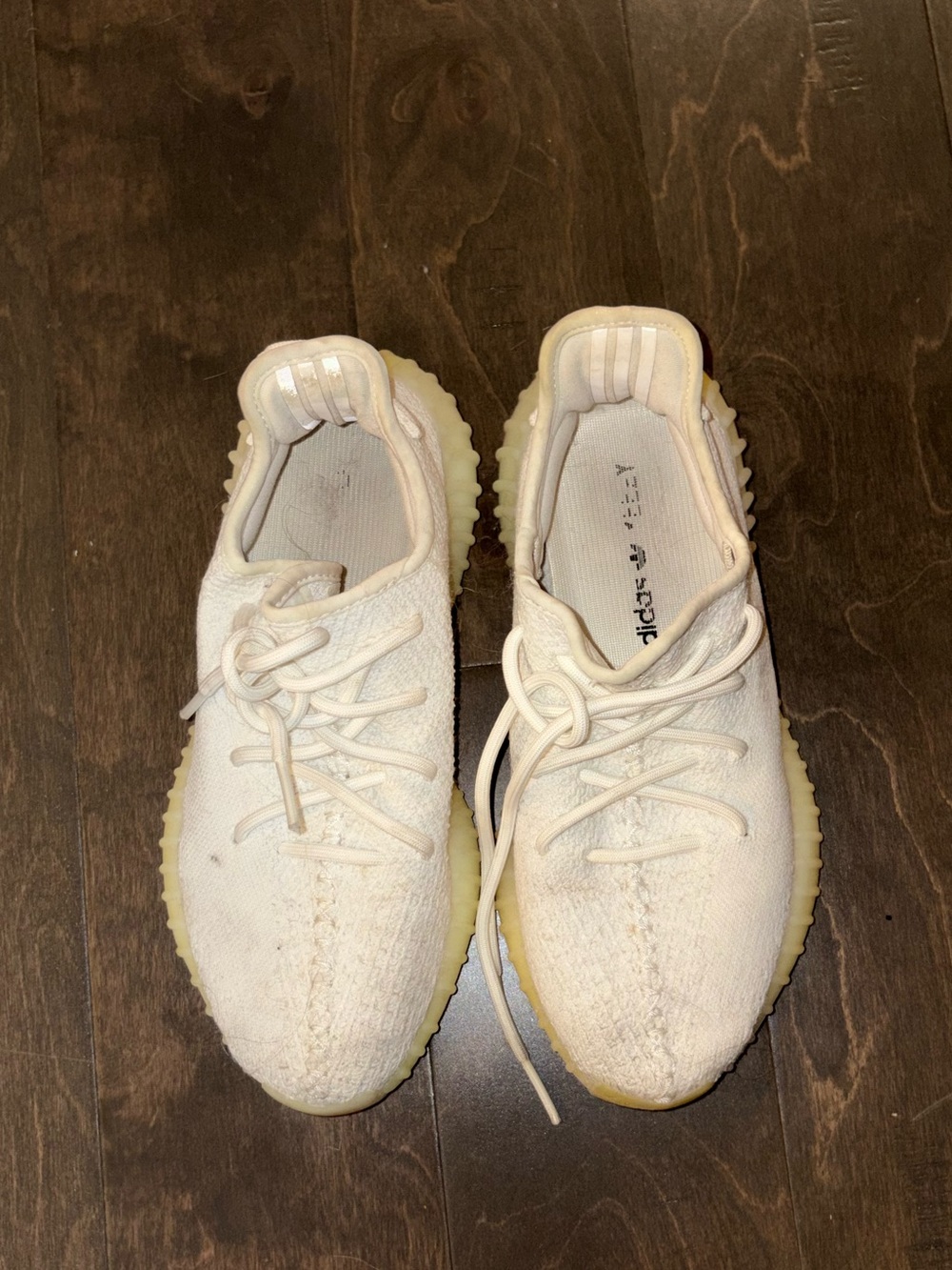 White Yeezy 350